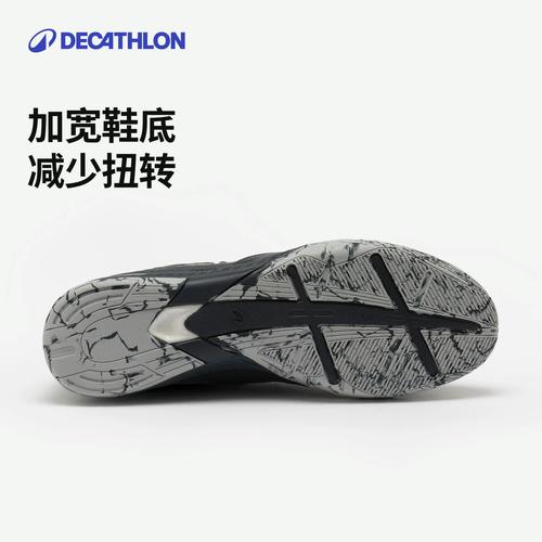 迪卡侬足球鞋尺码标准吗，迪卡侬足球鞋价格？